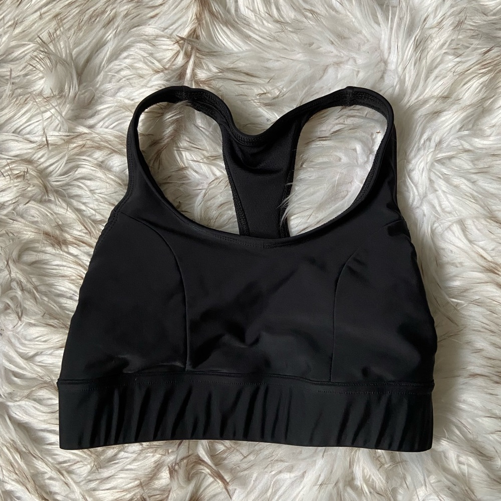 Onzie sports bra